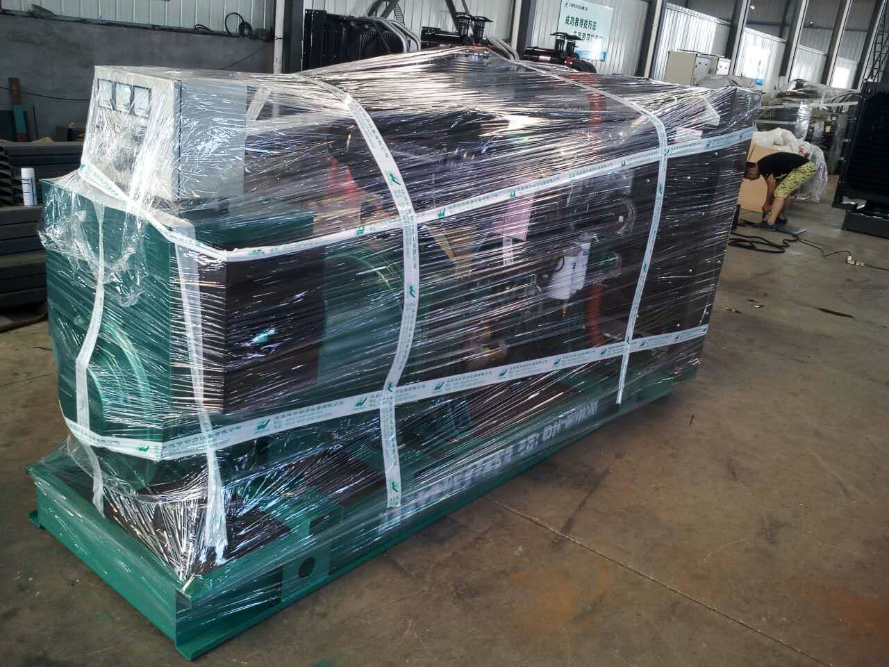 300KW標準型發電機組